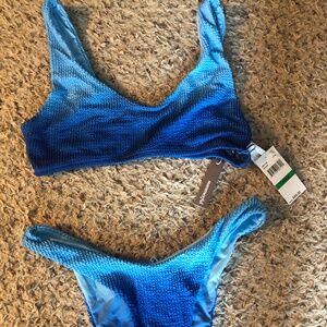 NWT! Summerful blue ombré bikini, size large